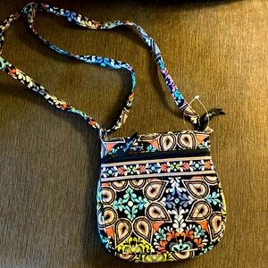 Colorful crossbody. Matches any season & comfortable to wear. Light weight.